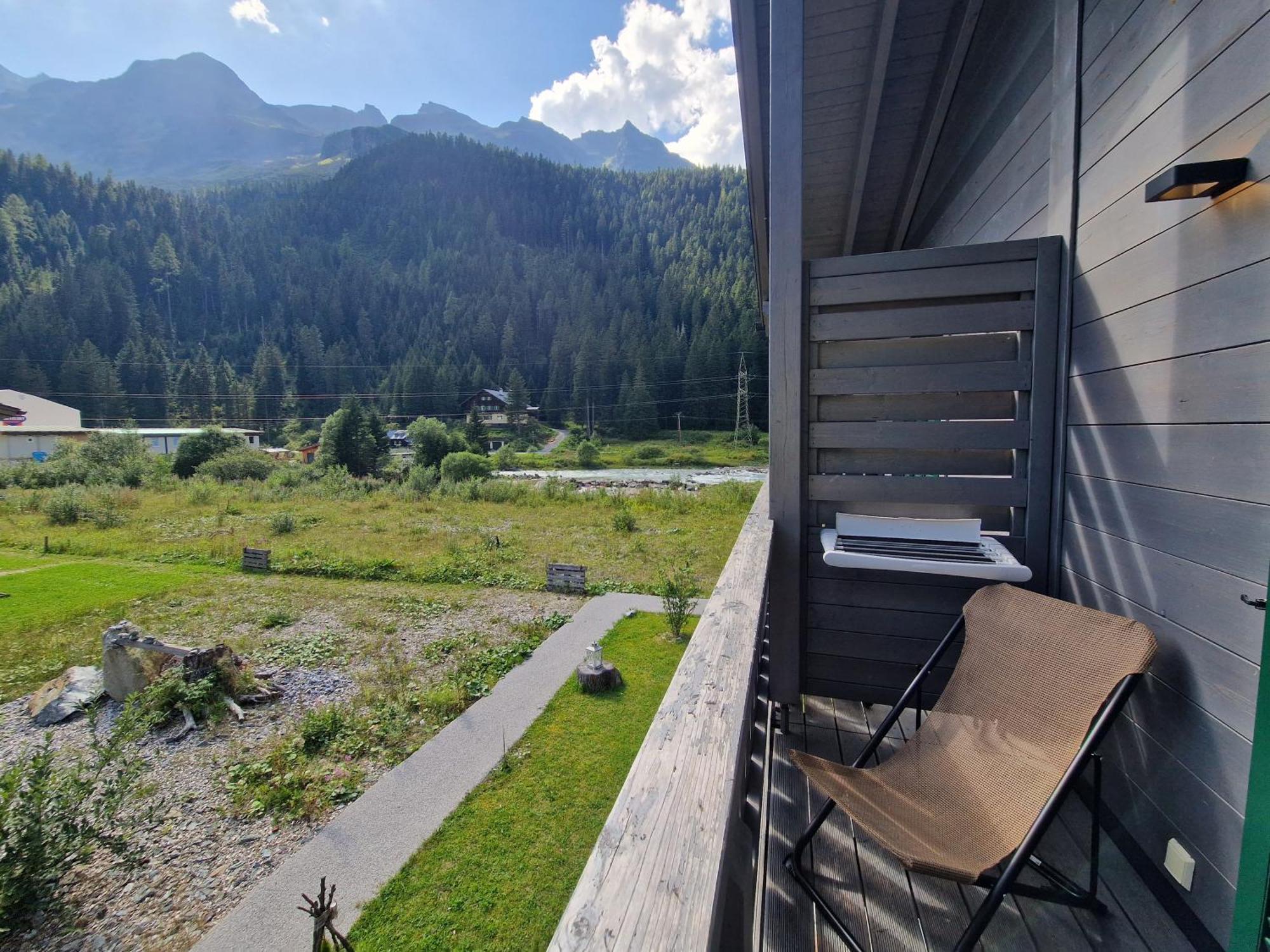 Tauerndorf Enzingerboden Ski In&Out - Steinbock Lodges Exteriör bild